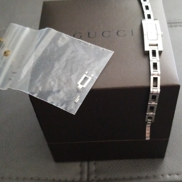 Gucci Watch - Picture 2 of 6